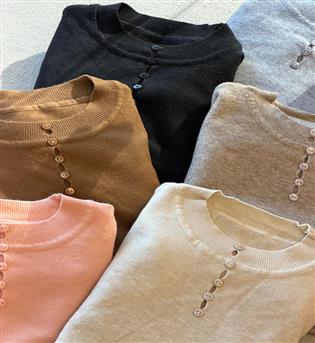 گپ بافت پنج دکمه