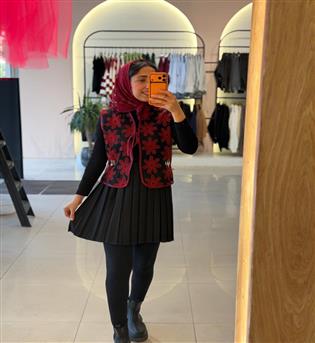  دامن  کوتاه پلیسه 