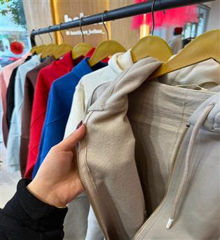  سویشرت برش دار هیرو 